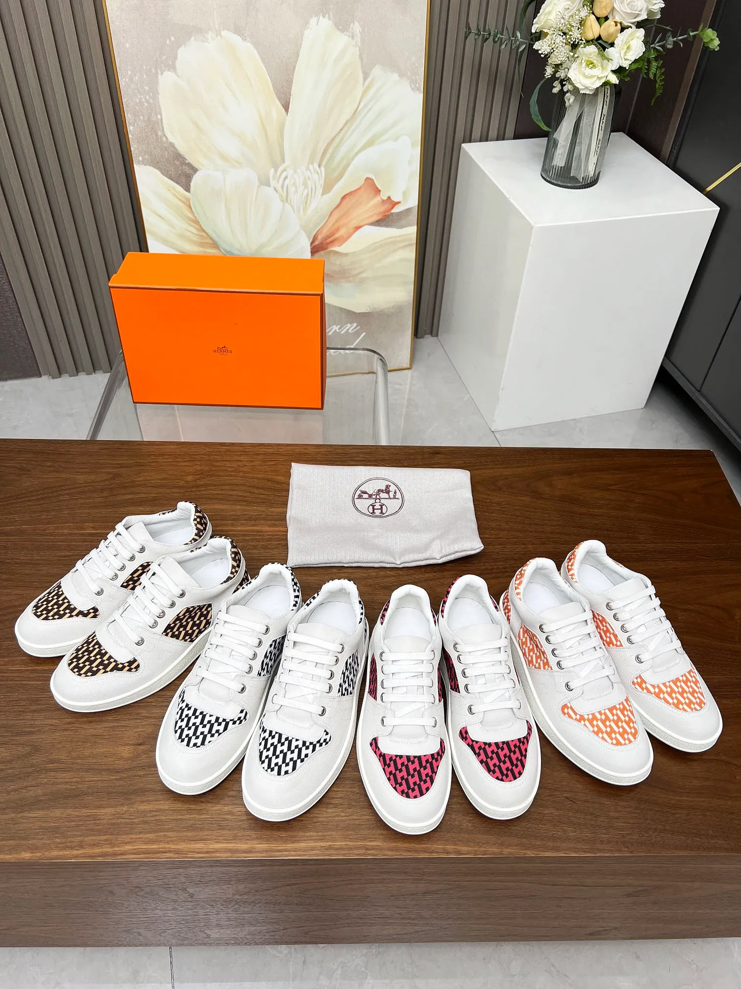 👟👟Ex-factory price 520👟👟 🔥🔥🔥French direct mail HERMES/Hermès flat fashion sports and casual shoes Korean style lace-up mesh lightweight! ! Breathable and comfortable, standard size 35/40 (41 can be customized and will not be returned)